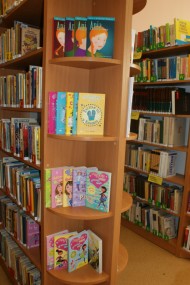 kiermasz w bibliotece 2013 (4)
