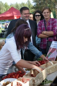Festiwal Truskawki - Załuski 2011 - zdjęcia część 1 (83)