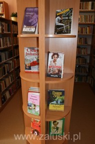 BIBLIOTEKA JUŻ WYREMONTOWANA (7)